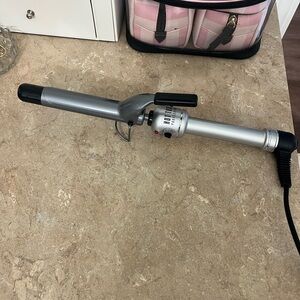 Hot Tools Curling Iron Brand New